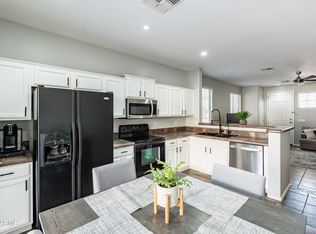 880 S Colonial Dr, Gilbert, AZ 85296