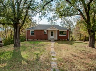 424 Springview Dr, Nashville, TN 37214