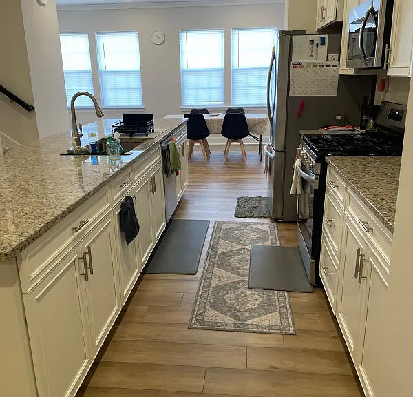 1235 Greylock Ln — Photo 12