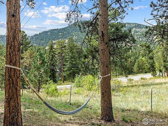 4th image of 1895 Fall River Rd