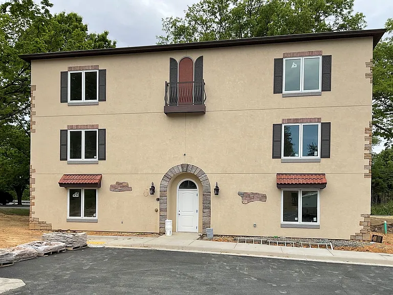 501 Roman Way #101 — Photo 1