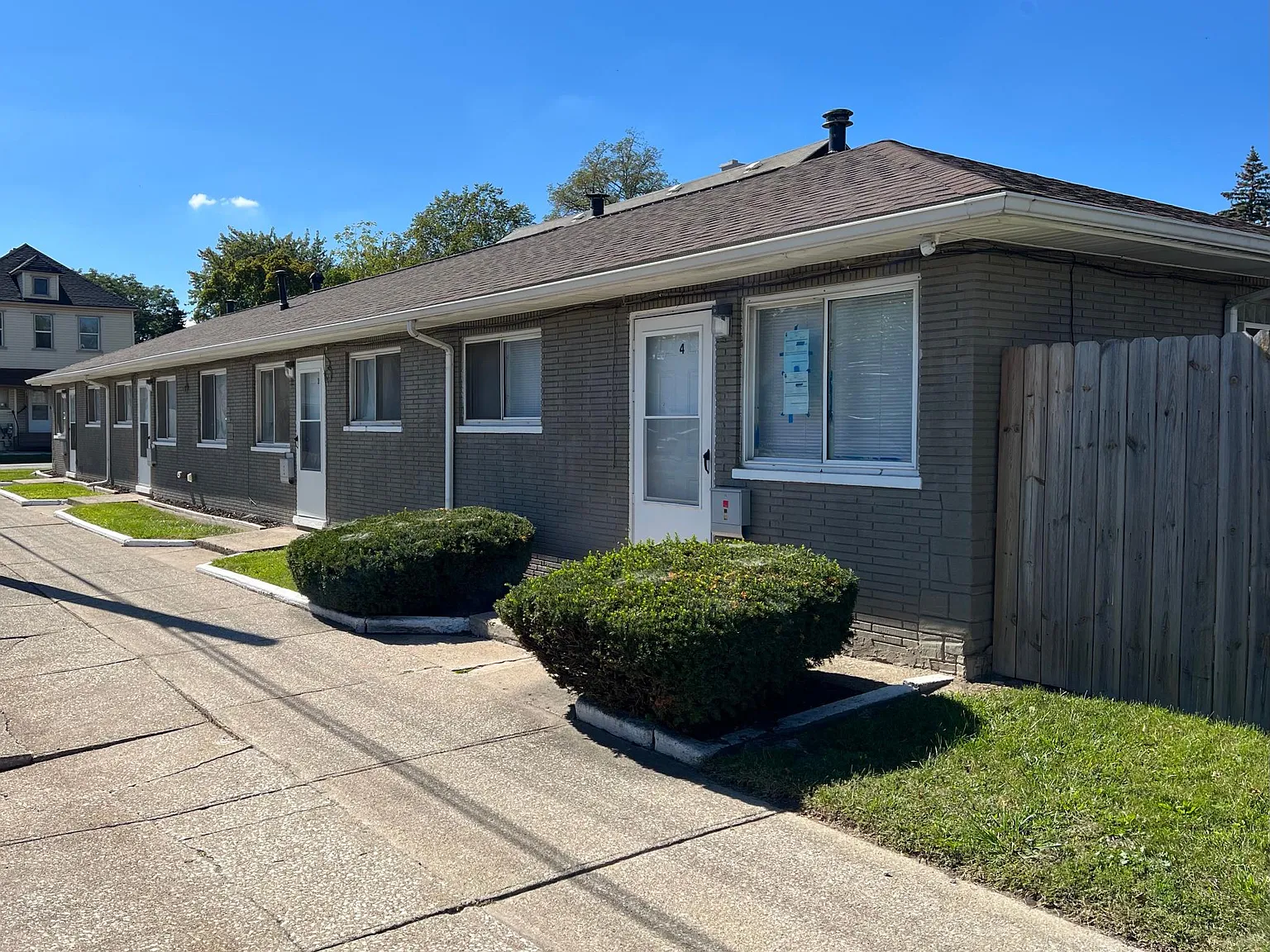 1 bed, 500 sqft, $849 — Photo 2