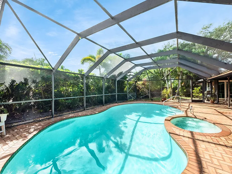 52 Birch Pl — Photo 31