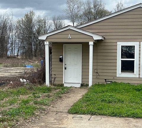 2nd image of 324 Gannt St #A