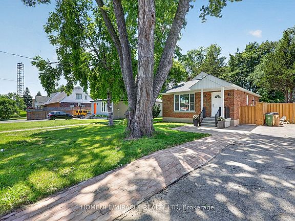 4th image of 46 Singleton Rd