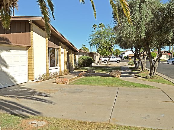 2nd image of 1742 W Monte Ave