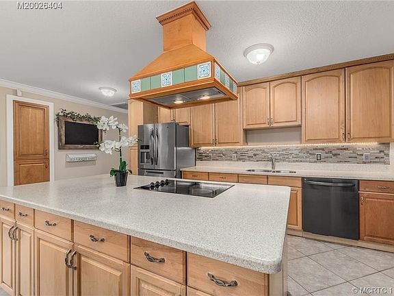 4th image of 5883 SW 69th St