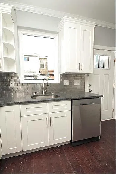1525 S Dorrance St — Photo 9