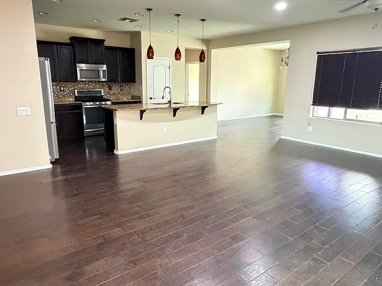 10786 W Yearling Rd — Photo 8
