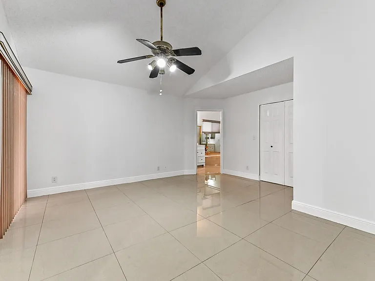 5421 Helene Cir — Photo 20