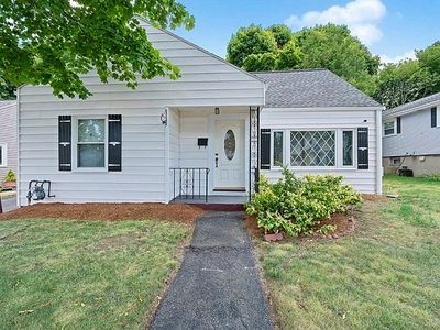 55 Hibiscus Ave, Waltham, MA, 02451