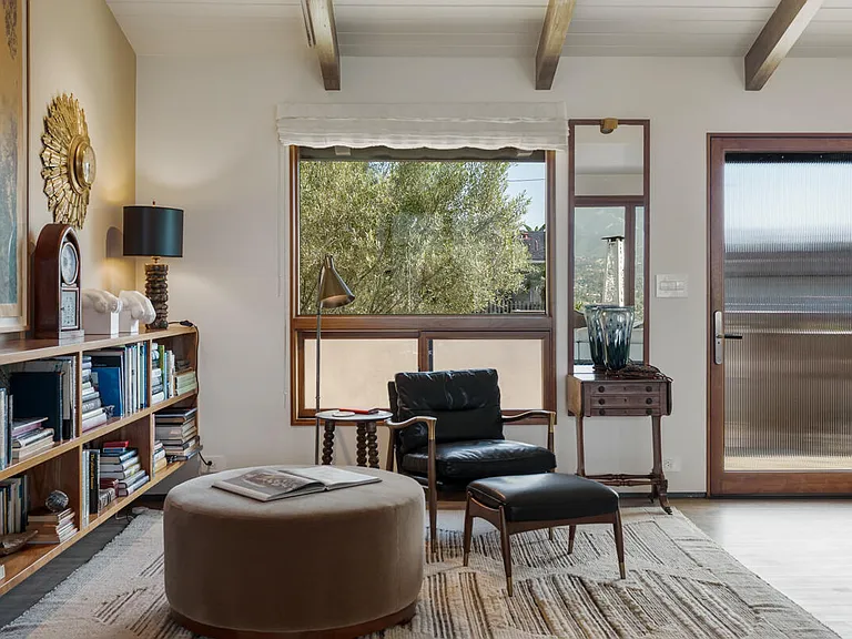 1724 La Coronilla Dr — Photo 12