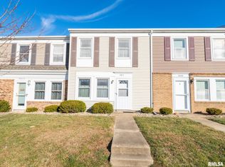 3811 W Palmyra Ct #114, Peoria, IL 61604
