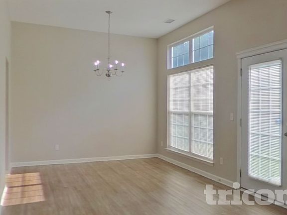 3rd image of 6202 Trotters Ridge Rd