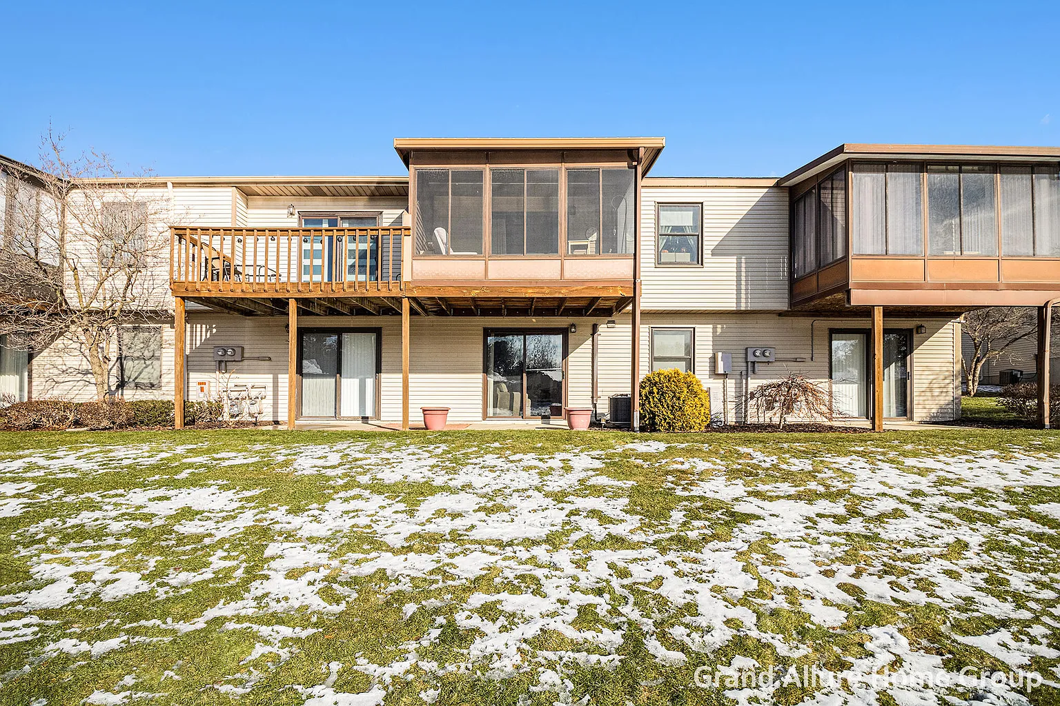 7005 E Springtree Ln SW #31 photo 1