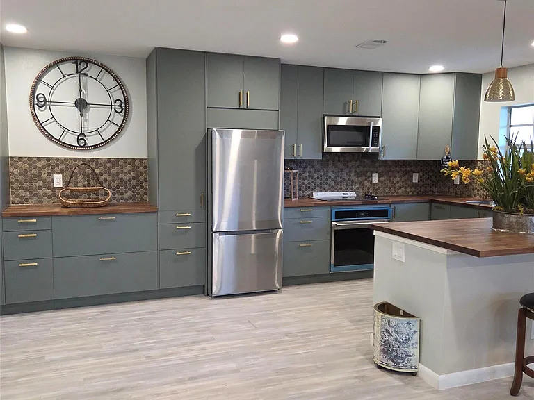 5385 Lakefront Blvd #A — Photo 5