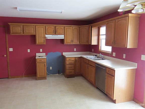 2nd image of 65739 Woodbury Dr