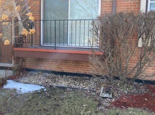 10824 S 71st Ct APT 1N, Worth, IL