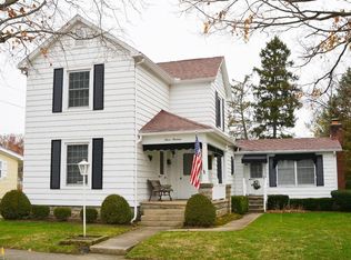 313 W Walnut St, Tipp City, OH 45371