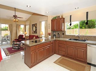9518 E Jadecrest Dr, Sun Lakes, AZ 85248