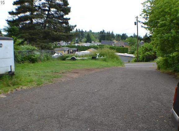3rd image of 4402 NE 60th St