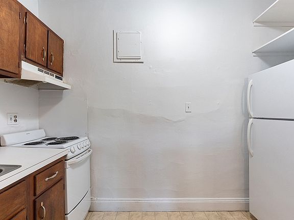 4th image of 31 Orkney Rd Unit 23