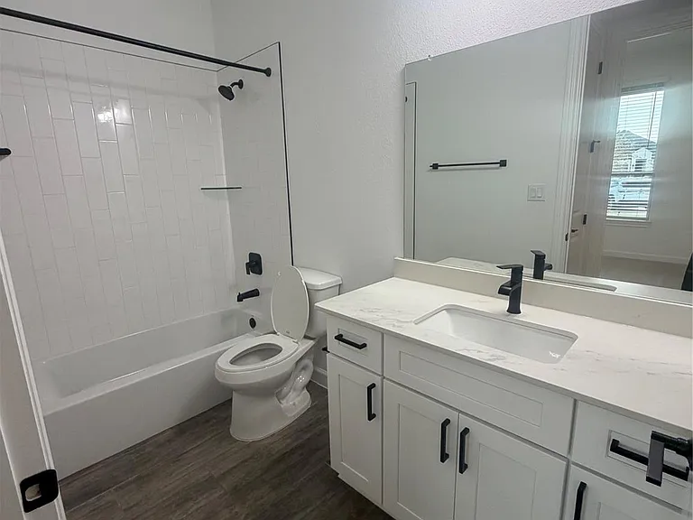 25302 Rothesay Ln — Photo 19