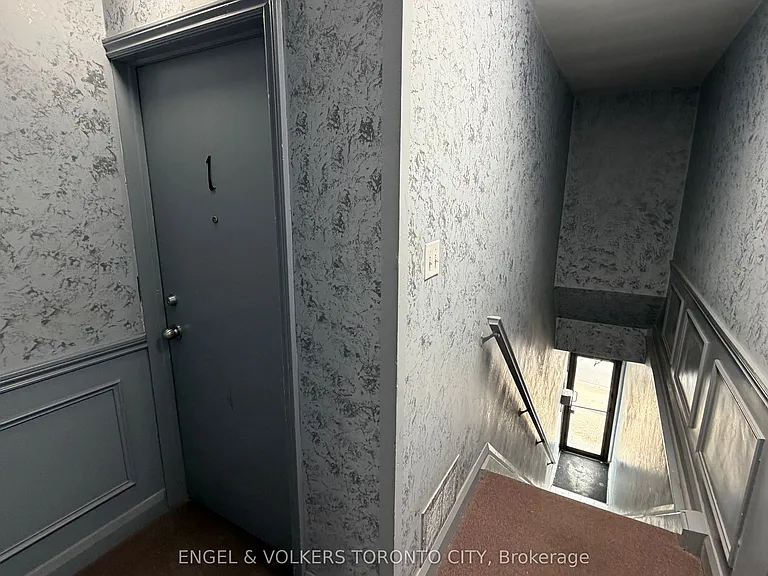 15191 Yonge St #1 — Photo 2
