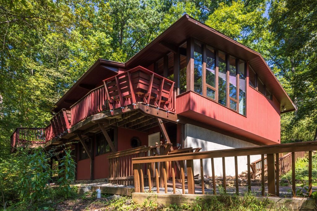 Real estate listing image