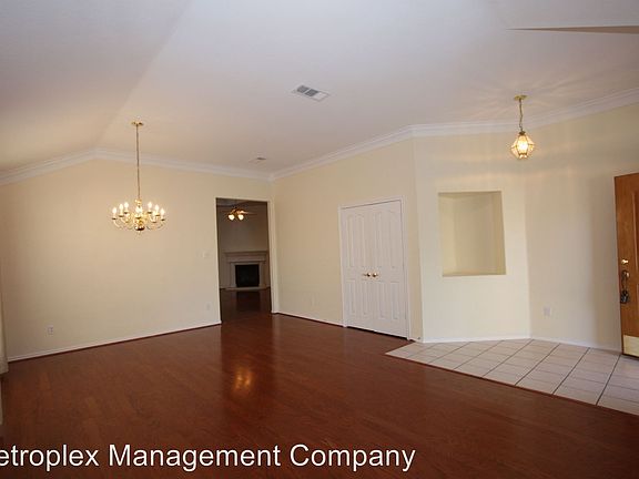 4th image of 5909 Starboardway Dr