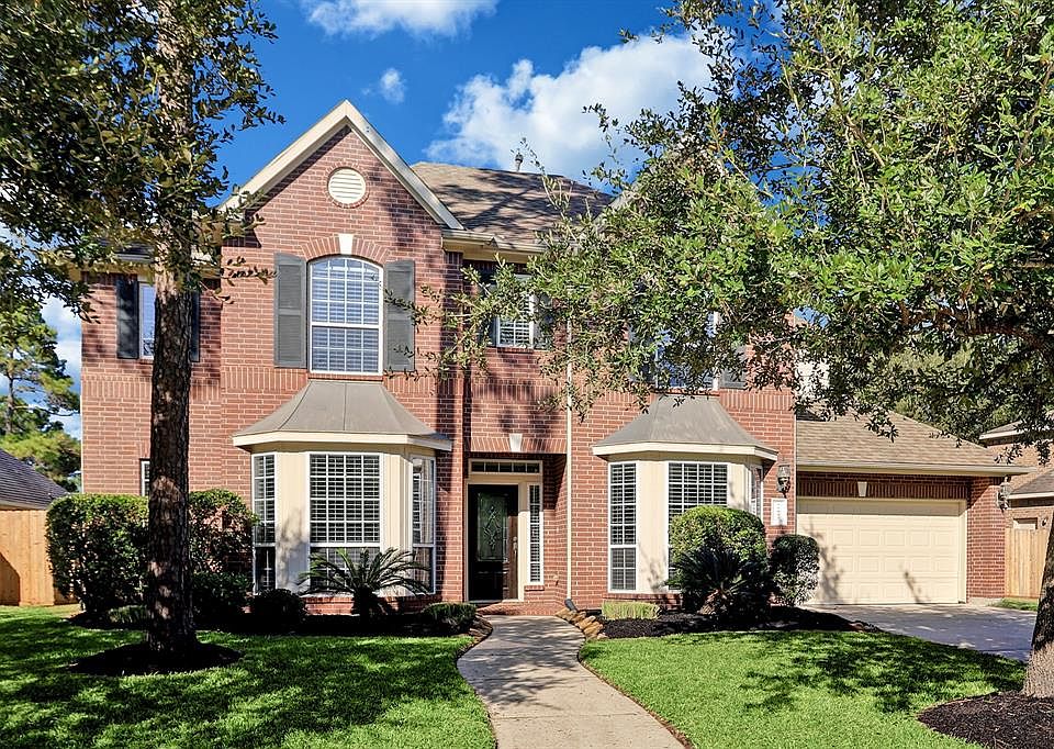 1st image of 18015 Crescent Royale Way