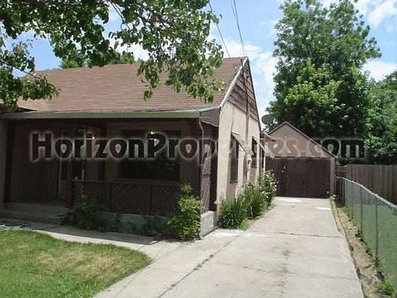 (2) : 1132 Frienza Ave Sacramento, CA