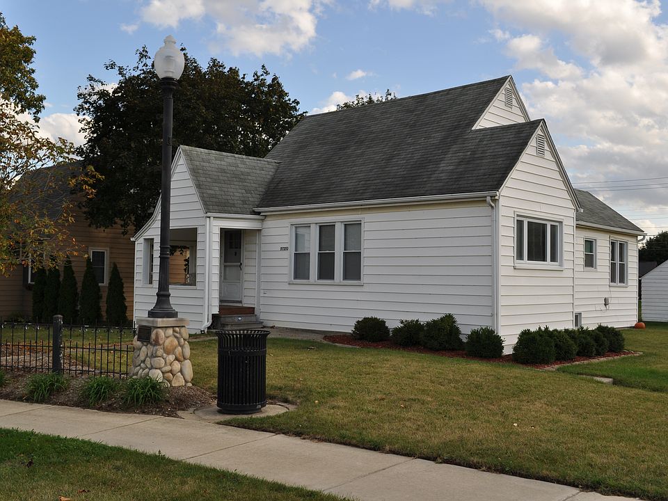 1st image of 57253 Grand River Ave