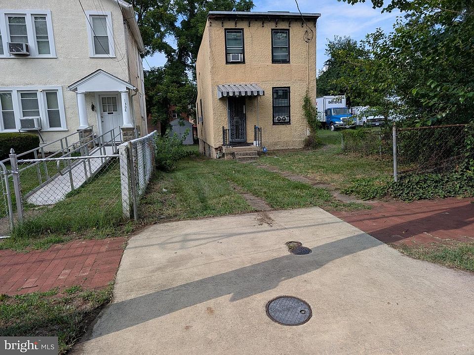 1st image of 1312 V St SE