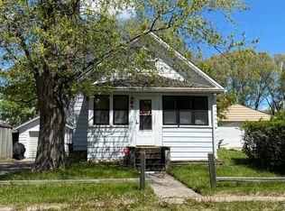 715 Community St, Lansing, MI 48906