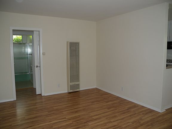 4th image of 750 Lillian Way APT 5