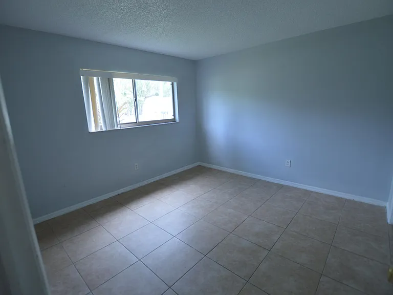 7947 Pinehurst Dr — Photo 5