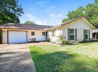 5691 Briarwood Dr, Horn Lake, MS 38637