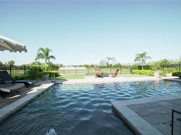 3rd image of 9429 Trinana Cir