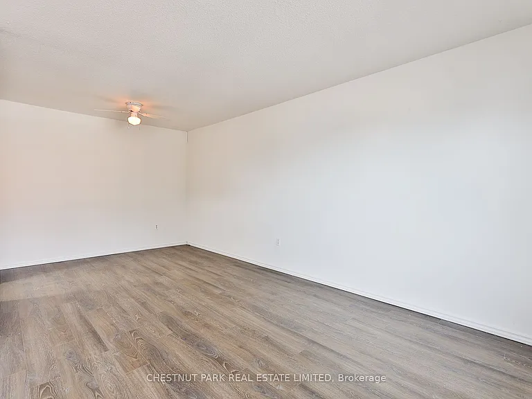 900 Glen St #215 — Photo 16