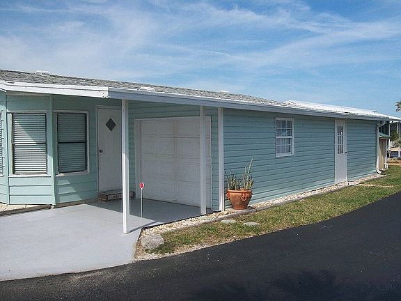 4th image of 245 Seabreeze Dr