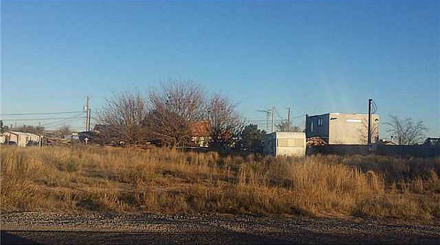 1st image of 124 Kila St
