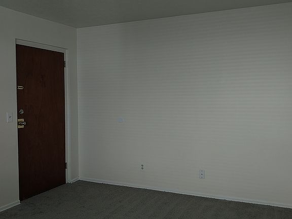 3rd image of 2044 Mills Ave #5