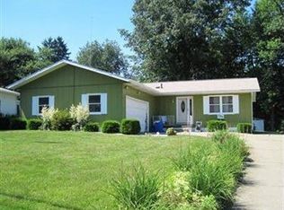 599 E Summit St, Doylestown, OH 44230