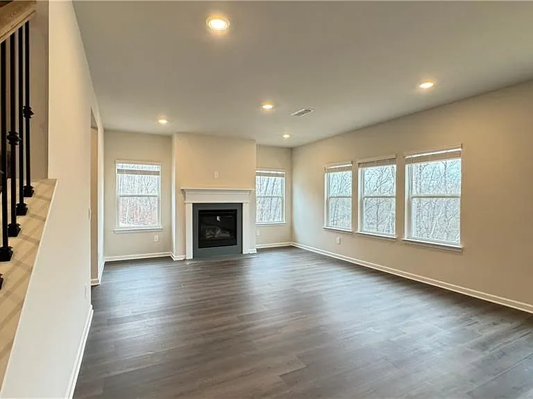 228 Water Oak Way — Photo 5