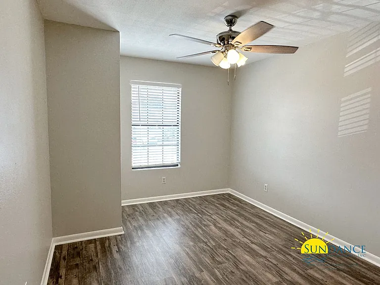 3250 Redwood Ln #B — Photo 7