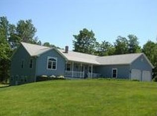 60 Sleepy Hollow Dr, Gorham, ME 04038