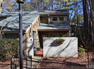5 Banstead Pl, Chapel Hill, NC 27517