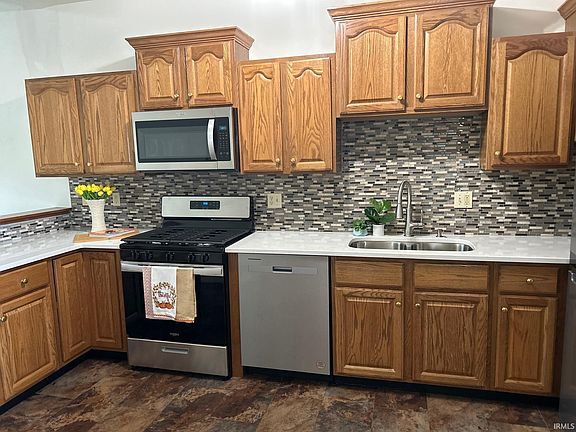 2nd image of 363 Glenallyn Dr