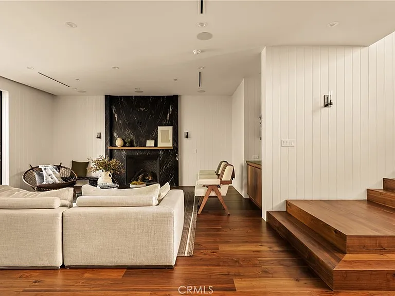 4930 Edgerton Ave — Photo 5